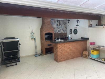 Casa para Venda, em Santo Andr�, bairro Vila Alzira, 3 dormit�rios, 3 banheiros, 1 su�te, 4 vagas