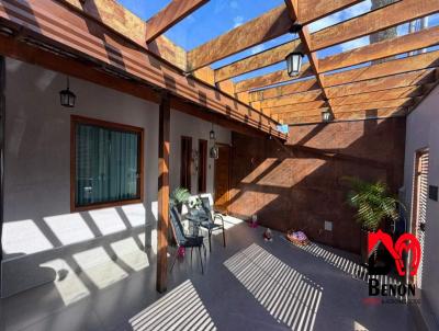 Casa para Venda, em Brumadinho, bairro Lourdes, 3 dormit�rios, 1 banheiro, 1 su�te, 2 vagas