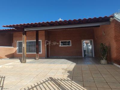 Casa para Venda, em Mar�lia, bairro Cana�, 4 dormit�rios, 3 banheiros, 1 su�te, 2 vagas
