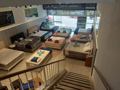 Comercial para Loca��o, em Taubat�, bairro Centro, 6 banheiros