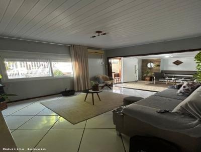Casa para Venda, em Santa Rosa, bairro Planalto, 2 dormit�rios, 2 banheiros, 3 vagas