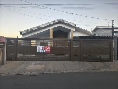 Casa para Venda, em Regente Feij�, bairro Vila Nova, 3 dormit�rios, 1 banheiro, 1 su�te, 3 vagas