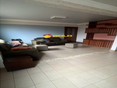 Casa para Venda, em Uberl�ndia, bairro Saraiva, 3 dormit�rios, 3 banheiros, 1 su�te, 5 vagas