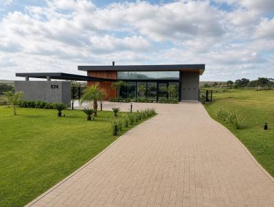 Casa em Condom�nio para Loca��o, em Sertan�polis, bairro Ecovillas do Lago, 4 dormit�rios, 5 banheiros, 4 su�tes, 4 vagas