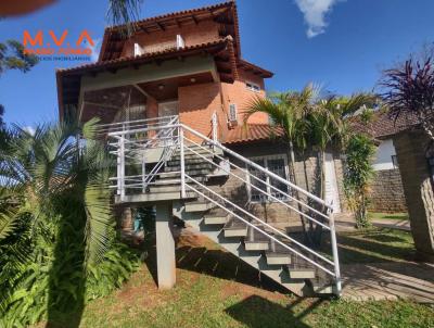 Casa para Venda, em Passo Fundo, bairro Lucas Ara�jo, 3 dormit�rios, 2 banheiros, 1 su�te, 3 vagas
