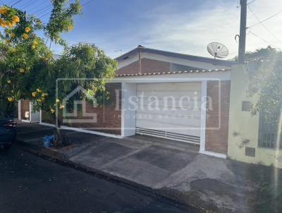 Casa para Venda, em Brotas, bairro S�o Jo�o Batista, 3 dormit�rios, 2 banheiros, 1 su�te, 4 vagas