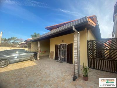 Casa para Venda, em Peru�be, bairro Tres Marias, 3 dormit�rios, 1 banheiro, 1 su�te, 4 vagas
