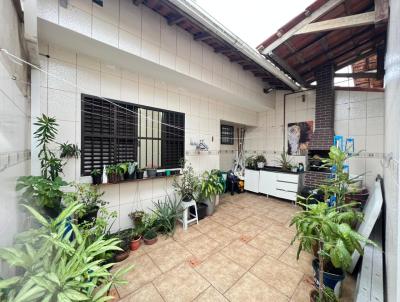 Casa para Venda, em Praia Grande, bairro Real, 2 dormit�rios, 1 banheiro, 1 su�te, 2 vagas