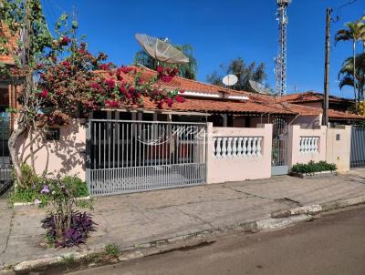 Casa para Venda, em �guas de S�o Pedro, bairro Jardim Iporanga, 4 dormit�rios, 3 banheiros, 1 su�te