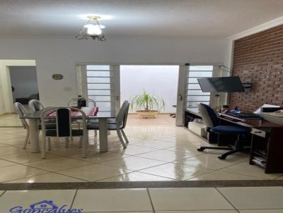 Casa para Venda, em Campinas, bairro Jardim Morumbi, 2 dormit�rios, 2 banheiros, 1 su�te, 3 vagas