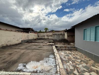 Casa para Venda, em Mococa, bairro Jardim Santa Clara, 3 dormit�rios, 2 banheiros, 1 vaga