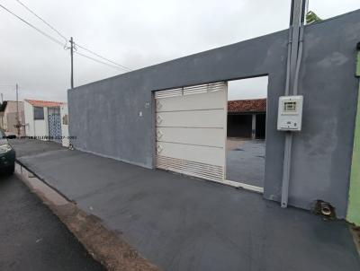 Casa para Venda, em Cuiab�, bairro TIJUCAL, 2 dormit�rios, 1 banheiro, 3 vagas