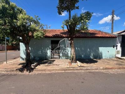 Casa para Venda, em Regente Feij�, bairro Nosso Teto III, 2 dormit�rios, 1 banheiro, 2 vagas