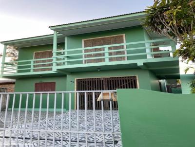 Casa para Loca��o, em Torres, bairro Praia da Cal, 3 dormit�rios, 3 banheiros, 2 su�tes, 1 vaga