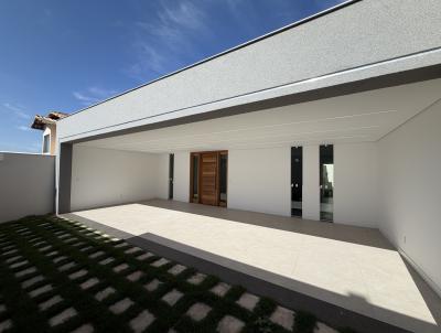 Casa para Venda, em Betim, bairro Monte Verde, 3 dormit�rios, 1 su�te, 3 vagas