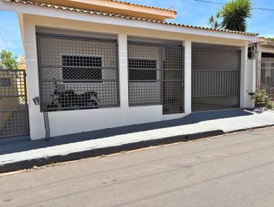 Casa para Venda, em Regente Feij�, bairro Vila Nova, 2 dormit�rios, 2 banheiros, 1 vaga
