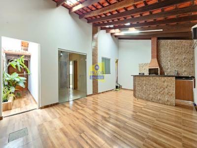 Casa para Venda, em Araguari, bairro F�tima, 3 dormit�rios, 2 banheiros, 1 su�te, 2 vagas