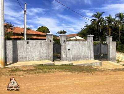 Casa para Venda, em Paty do Alferes, bairro Jardim Mantiquira, 3 dormit�rios, 1 banheiro, 3 su�tes