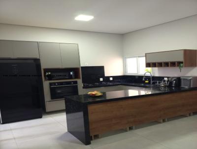 Casa para Venda, em Indaiatuba, bairro Jardim Sevilha, 3 dormit�rios, 2 banheiros, 1 su�te, 2 vagas