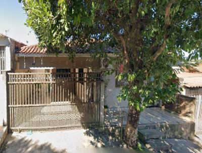 Casa para Loca��o, em Regente Feij�, bairro Nosso Teto III, 3 dormit�rios, 2 banheiros, 1 su�te, 2 vagas