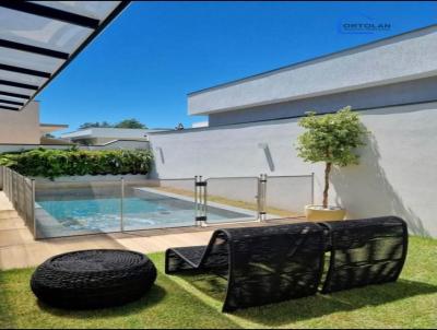 Casa em Condom�nio para Venda, em Ca�apava, bairro Bairro do Grama, 3 dormit�rios, 3 banheiros, 2 su�tes, 2 vagas