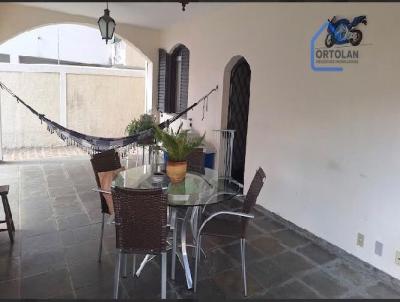 Casa para Loca��o, em S�o Jos� dos Campos, bairro Jardim Esplanada, 3 dormit�rios, 2 banheiros, 1 su�te, 4 vagas