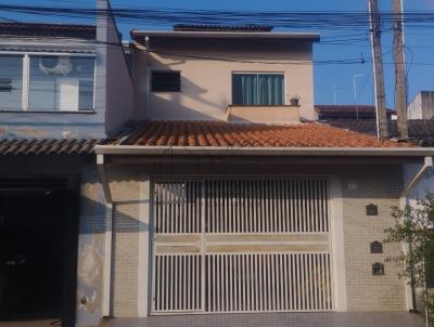 Sobrado em Condom�nio para Venda, em Mogi das Cruzes, bairro Jardim Rubi, 3 dormit�rios, 3 banheiros, 1 su�te, 2 vagas