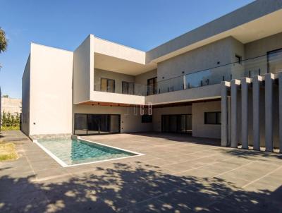 Casa para Venda, em Botucatu, bairro Sociedade H�pica de Botucatu, 6 dormit�rios, 1 banheiro, 2 su�tes, 4 vagas