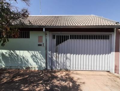 Casa para Loca��o, em Lins, bairro Pasetto, 3 dormit�rios