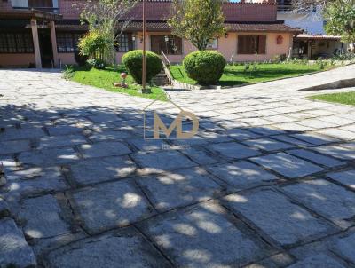 Casa para Venda, em Teres�polis, bairro Carlos Guinle, 5 dormit�rios, 5 banheiros, 4 su�tes, 2 vagas