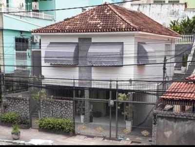 Casa para Venda, em Niter�i, bairro Fonseca, 3 dormit�rios, 2 banheiros, 1 su�te, 3 vagas