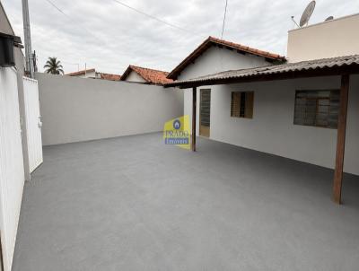 Casa para Venda, em Araguari, bairro Flamboyants, 2 dormit�rios, 1 banheiro, 3 vagas