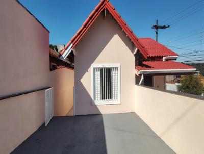 Casa para Loca��o, em Aruj�, bairro Cidade Nova Aruj�, 3 dormit�rios, 2 banheiros, 1 su�te, 3 vagas