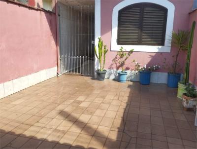 Casa T�rrea para Venda, em Praia Grande, bairro Vila Guilhermina, 2 dormit�rios, 1 banheiro, 2 vagas