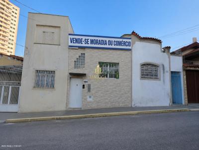Casa para Venda, em Jundia�, bairro Centro, 3 dormit�rios, 2 banheiros