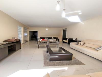 Casa em Condom�nio para Venda, em Bras�lia, bairro Grande Colorado (Sobradinho), 4 dormit�rios, 3 banheiros, 2 su�tes, 4 vagas