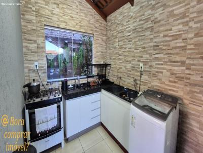 Casa para Venda, em Par� de Minas, bairro Recanto da Lagoa, 3 dormit�rios, 1 banheiro, 2 vagas