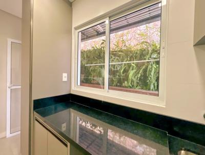 Casa para Loca��o, em Florian�polis, bairro Centro, 4 dormit�rios, 5 banheiros, 3 su�tes, 1 vaga