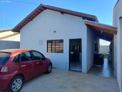 Casa para Venda, em Mococa, bairro Carlito Quilici, 2 dormit�rios, 1 banheiro