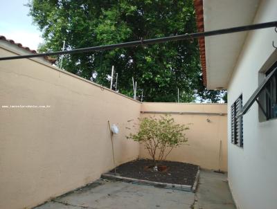 Casa para Venda, em Presidente Prudente, bairro Parque S�o Matheus, 2 dormit�rios, 1 banheiro, 1 su�te, 2 vagas