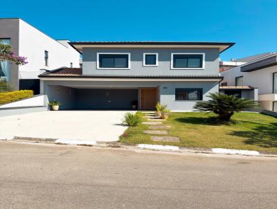 Casa para Venda, em Santana de Parna�ba, bairro Suru, 4 dormit�rios, 3 banheiros, 2 su�tes, 4 vagas