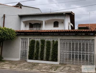 Sobrado para Venda, em Po�, bairro Jardim Medina, 4 dormit�rios, 4 banheiros, 1 su�te, 6 vagas