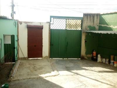 Casa para Venda, em Betim, bairro Campos El�seos, 2 dormit�rios, 1 banheiro, 1 vaga
