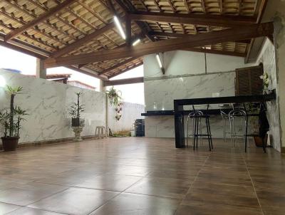 Casa para Venda, em Betim, bairro Quintas do Godoy, 3 dormit�rios, 2 banheiros, 1 su�te, 10 vagas