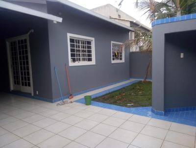 Casa para Venda, em Betim, bairro Alto das Flores, 2 dormit�rios, 2 banheiros, 1 su�te, 3 vagas