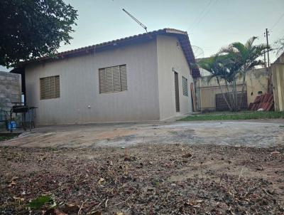 Casa para Loca��o, em Rio Verde, bairro Dona Gercina, 2 dormit�rios, 1 banheiro, 1 su�te, 3 vagas