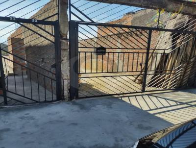 Casa para Loca��o, em S�o Paulo, bairro Cidade Tiradentes, 1 dormit�rio, 1 banheiro, 1 vaga