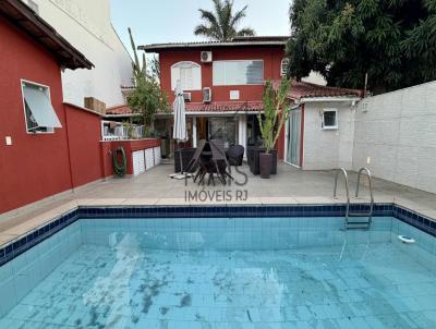 Casa para Venda, em Niter�i, bairro PIRATININGA, 5 dormit�rios, 6 banheiros, 2 su�tes, 4 vagas