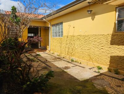 Casa para Venda, em Rio Claro, bairro Vila Alem�, 3 dormit�rios, 1 banheiro