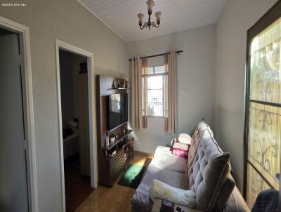 Casa para Venda, em Ourinhos, bairro Vila Perino, 2 dormit�rios, 1 banheiro, 1 vaga